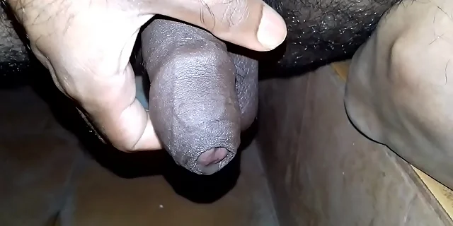 asian,desi,indian,peeing,tamil